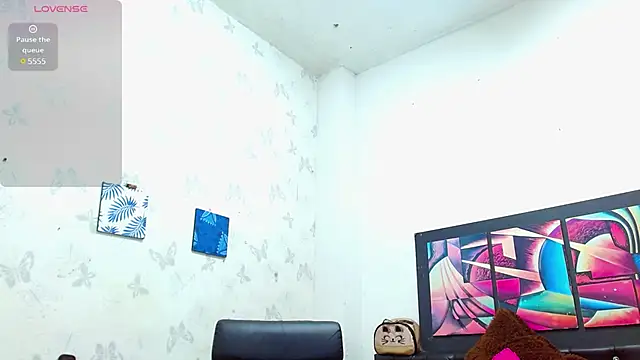 Snapshot of LexiStone_ chatting on 12-11-24, 11:32 LexiStone  online show from 12-11-24, 11:32