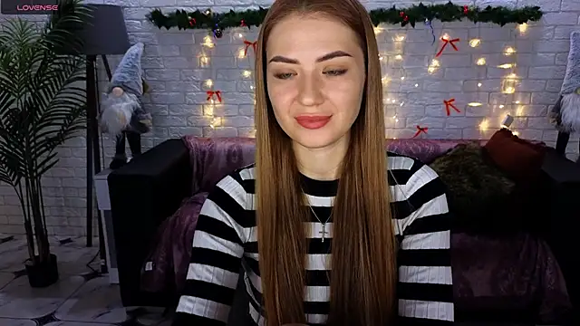 Adelyna Bird online show from 12-22-24, 07:22