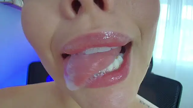 lisbet21x online show from 02-20-25, 08:25