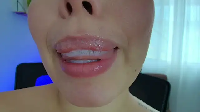 lisbet21x online show from 02-24-25, 06:58