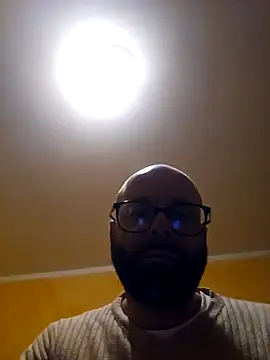 Snapshot of Dolceporco19 chatting on 10-07-25, 04:15 Dolceporco19 online show from 10-07-25, 04:15