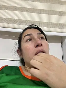 andreaisis2 online show from 02-06-25, 03:48