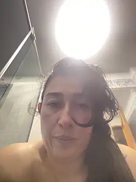 andreaisis2 online show from 02-17-25, 04:09