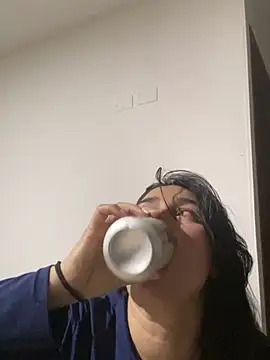 andreaisis2 online show from 02-23-25, 04:50