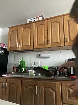 andreaisis2 online show from 03-04-25, 05:13