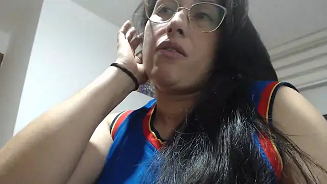 andreaisis2 online show from 10-23-25, 03:39