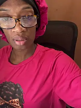 Snapshot of sweetsexiecool7 chatting on 03-05-25, 01:52 sweetsexiecool7 online show from 03-05-25, 01:52