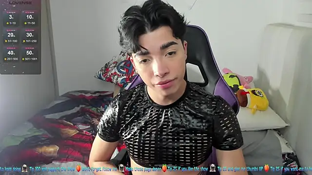 santy7v7 online show from 02-23-25, 01:21