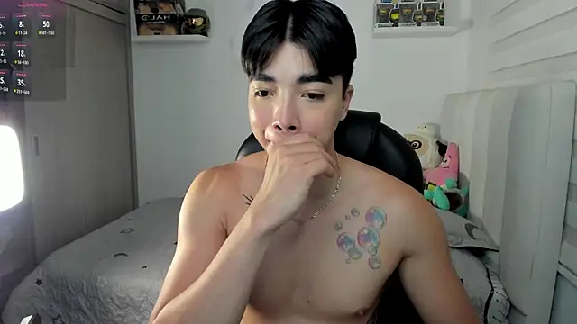 santy7v7 online show from 11-29-25, 01:25