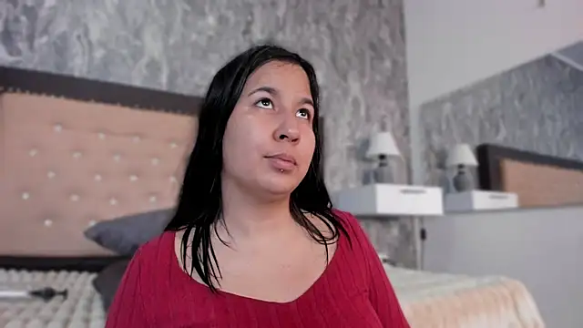 Lia sarahi online show from 10-03-25, 12:02