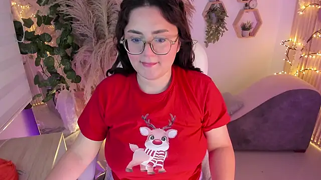 paulinacostello online show from 11-25-25, 01:05