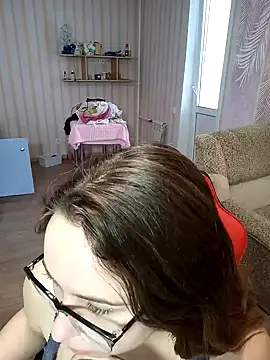 DienkaGreen online show from 01-13-25, 07:21