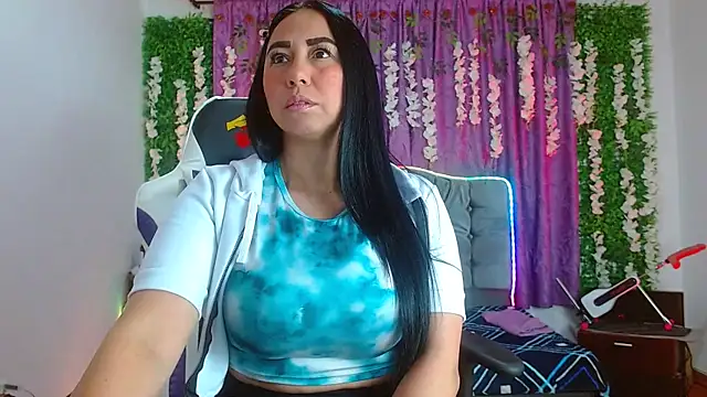 ariana-lopez online show from 09-18-25, 04:47