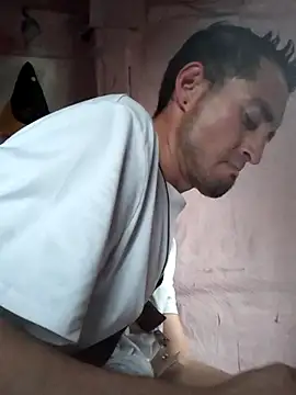 Wero4200 online show from 10-03-25, 01:24