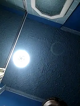 Wero4200 online show from 10-22-25, 08:52