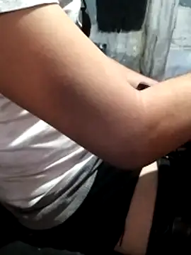 Wero4200 online show from 04-13-26, 07:08