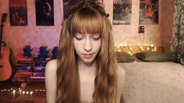 Friendly Ellie online show from 12-03-24, 01:10