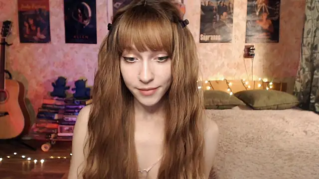 Friendly Ellie online show from 12-21-24, 03:25