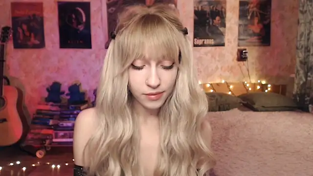 Friendly Ellie online show from 01-20-25, 11:10