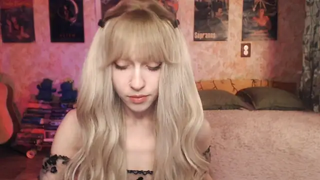 Friendly Ellie online show from 03-21-25, 11:12