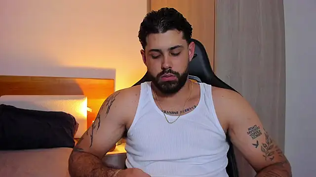 Justyn Torres online show from 03-05-25, 09:26