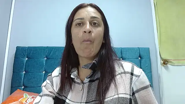 valentinaricothx online show from 02-12-25, 07:35