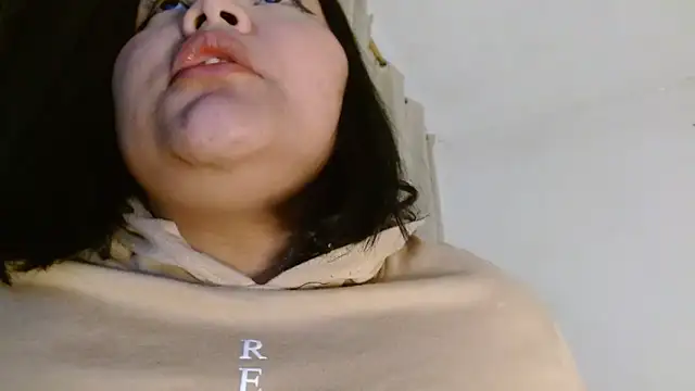 sexychubby    online show from 01-05-25, 12:09