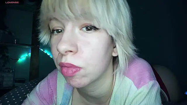 cruellagoth666 online show from 12-10-24, 07:00