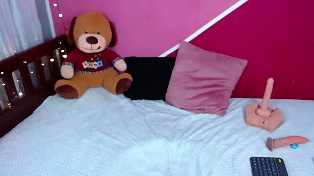 Queenamazon1 online show from 03-23-25, 09:10