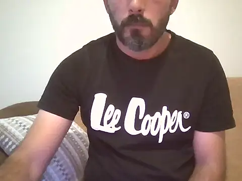 Snapshot of Abbymanxoxo chatting on 10-17-25, 03:14 Abbymanxoxo online show from 10-17-25, 03:14