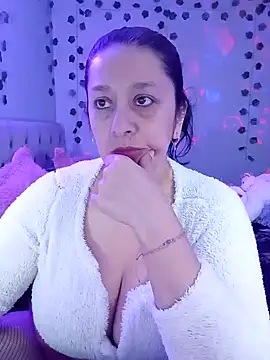 camilalatti online show from 01-26-25, 10:02