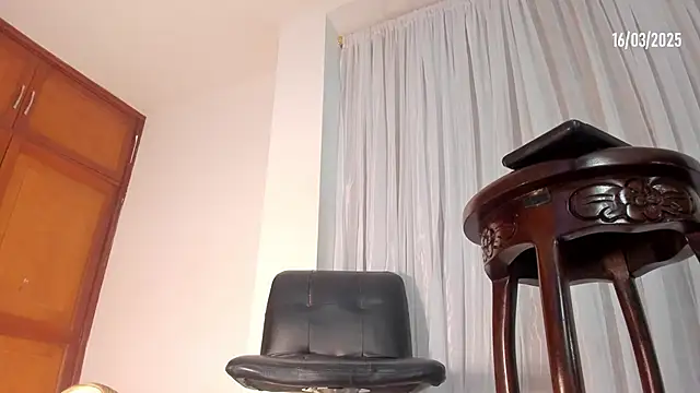 Snapshot of jaddyk_ chatting on 03-16-25, 08:11 jaddyk  online show from 03-16-25, 08:11