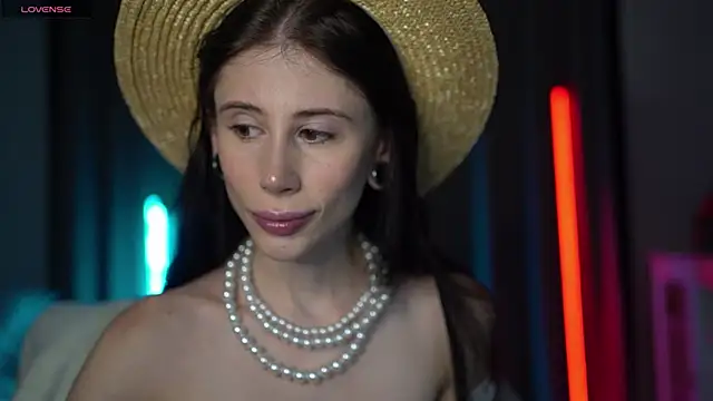 Your Nicolett online show from 03-12-25, 04:08