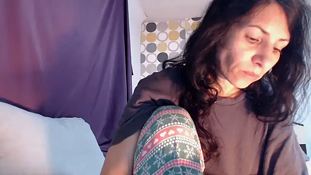 Snapshot of sexyevalove chatting on 10-08-25, 02:53 sexyevalove online show from 10-08-25, 02:53