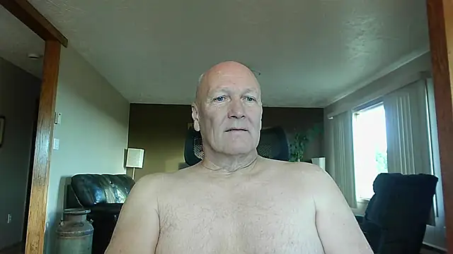 BasicAnt online show from 10-24-25, 02:35