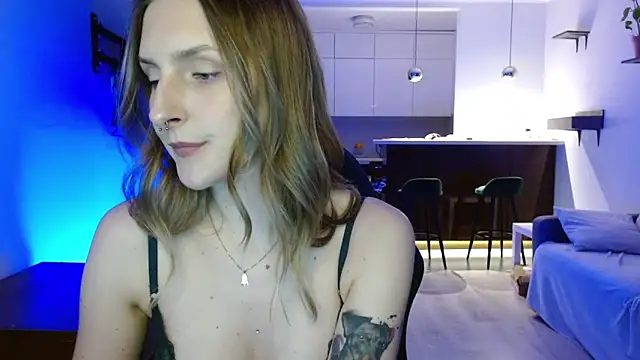 illusorycat online show from 10-10-25, 07:46