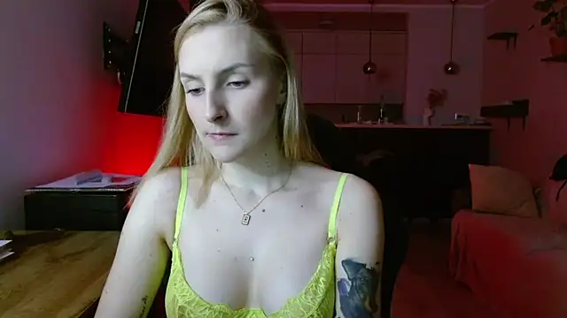 illusorycat online show from 11-09-25, 02:04