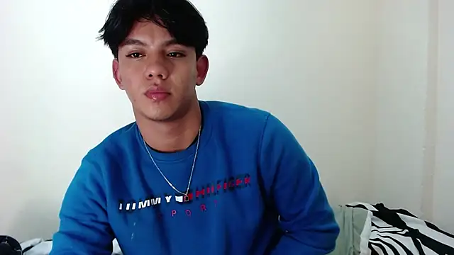 Apolo  lommelli online show from 01-10-26, 10:47