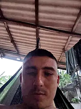 Snapshot of castilloavilalucardy chatting on 02-23-26, 06:49 castilloavilalucardy online show from 02-23-26, 06:49