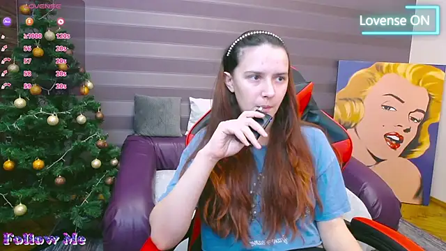 Snapshot of iris_nikhols chatting on 12-23-24, 10:23 iris nikhols online show from 12-23-24, 10:23