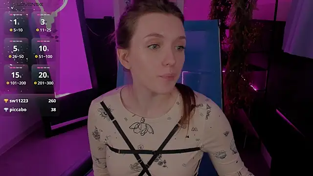 Snapshot of JennyDens chatting on 03-22-25, 05:39 JennyDens online show from 03-22-25, 05:39