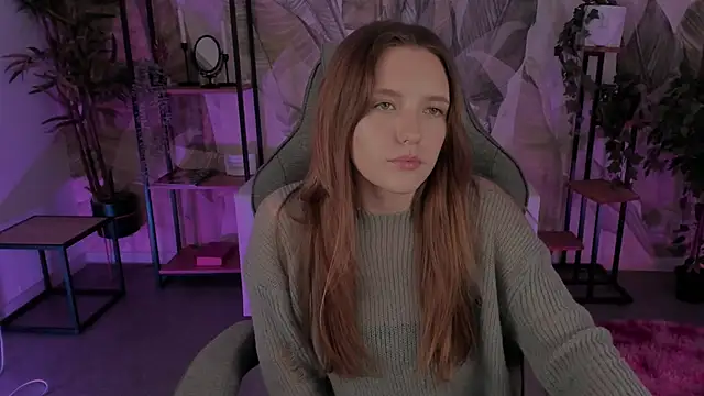 Snapshot of JennyDens chatting on 10-07-25, 03:42 JennyDens online show from 10-07-25, 03:42