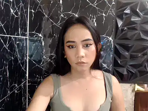 Snapshot of MissKeanna chatting on 02-04-25, 02:21 MissKeanna online show from 02-04-25, 02:21