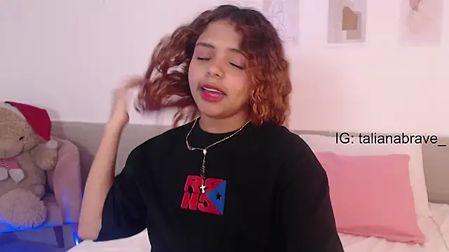 Snapshot of ValienteGirl_ chatting on 03-02-25, 04:28 ValienteGirl  online show from 03-02-25, 04:28