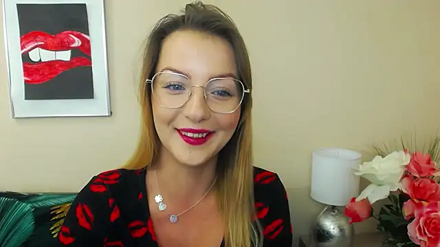 NatalieSexy online show from 12-18-24, 07:15