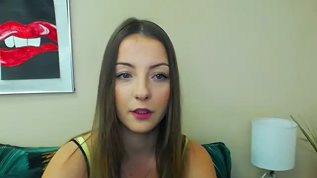 Snapshot of NatalieSexy chatting on 02-05-26, 07:13 NatalieSexy online show from 02-05-26, 07:13