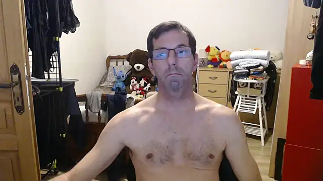 steph19x5 online show from 02-16-26, 06:37