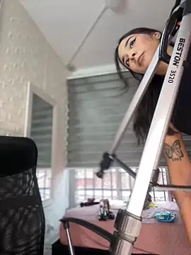 Little Amber6 online show from 02-16-25, 08:55