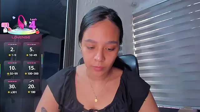 Little Amber6 online show from 03-07-25, 08:33