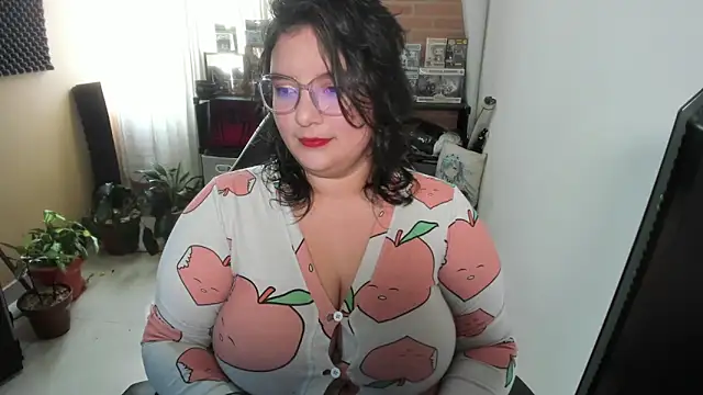 aika-dreams online show from 09-18-25, 12:40